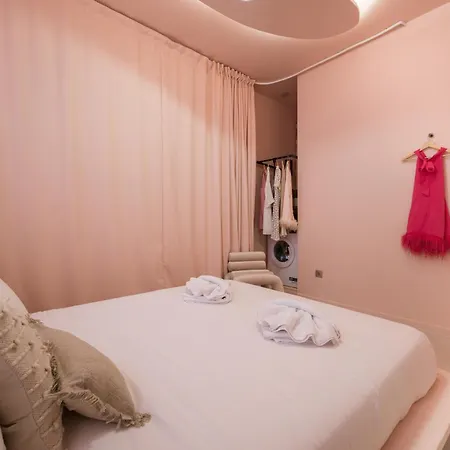Lägenhet Le Boudoir Iconic 4 Guests
