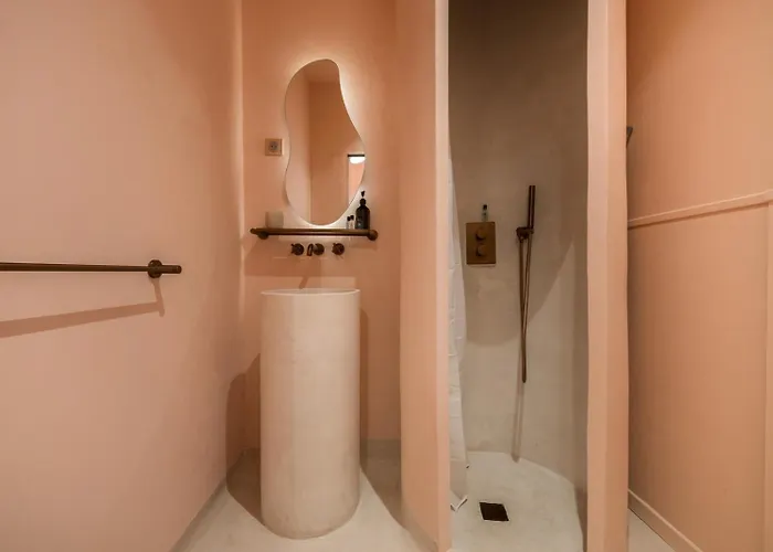 Le Boudoir Iconic 4 Guests * カンヌ